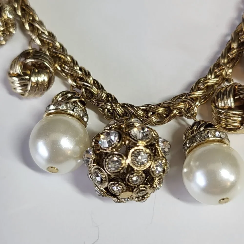 Mythologie Rhinestones & Pearl's (faux) Necklace.